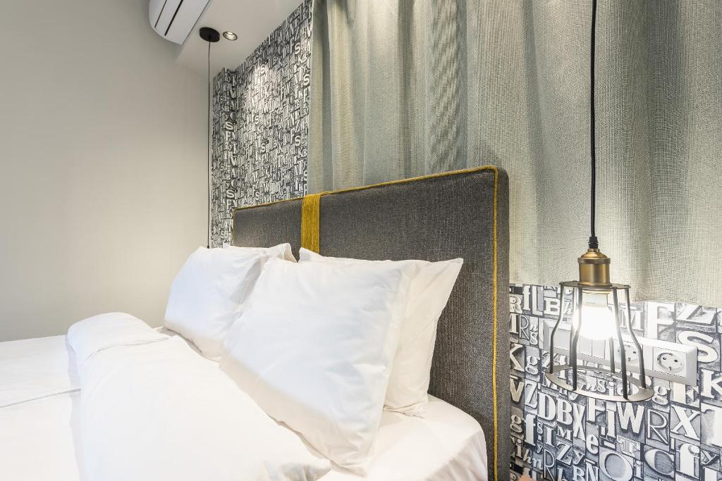 Athens Lights - Resim 29