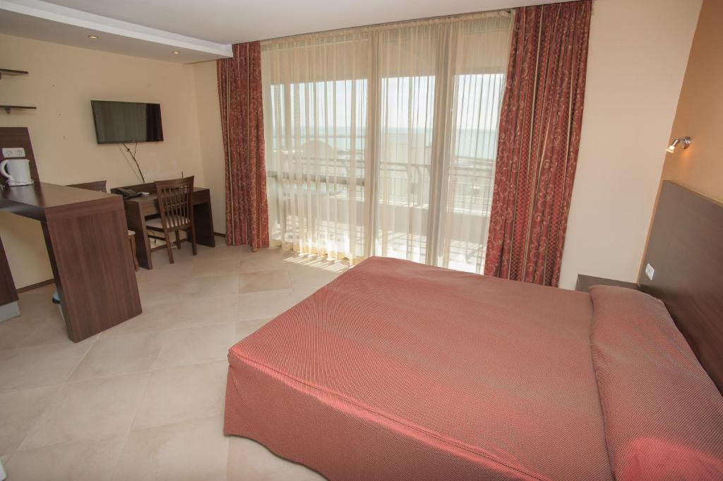 Beachfront Marina City ApartHotel - Studio Met Uitzicht Op Zee (2 Volwassenen)