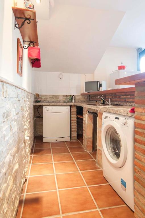 Kuchyň nebo kuchyňský kout v ubytování Ideal loft Malaga
