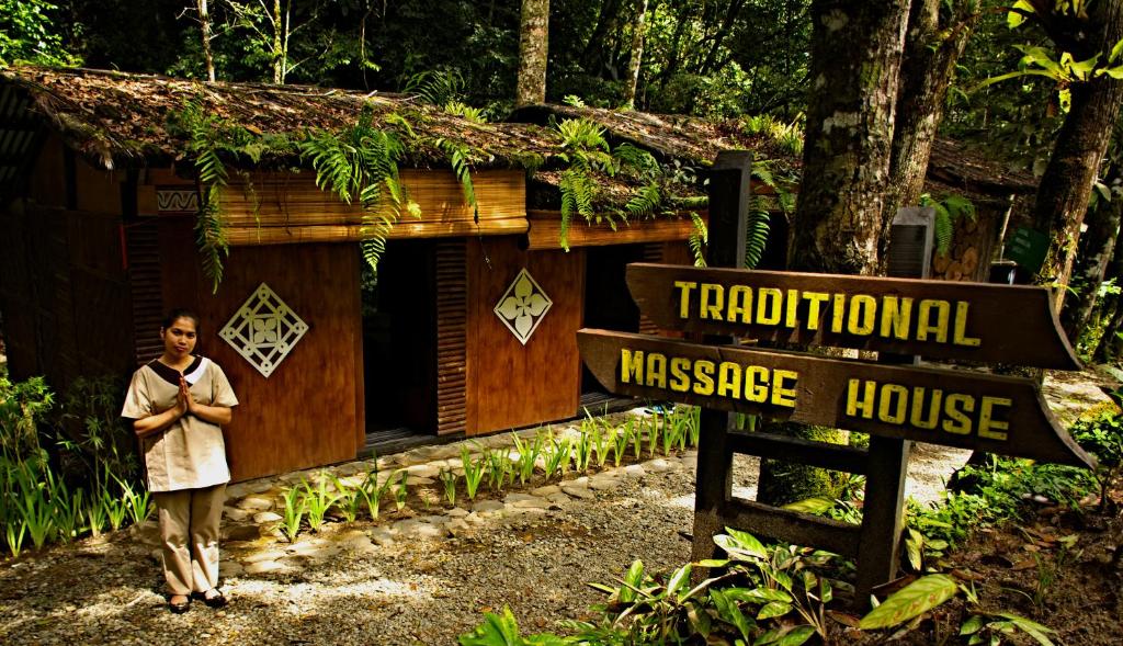 Certifikát, hodnocení, plakát nebo jiný dokument vystavený v ubytování Taman Simalem Resort