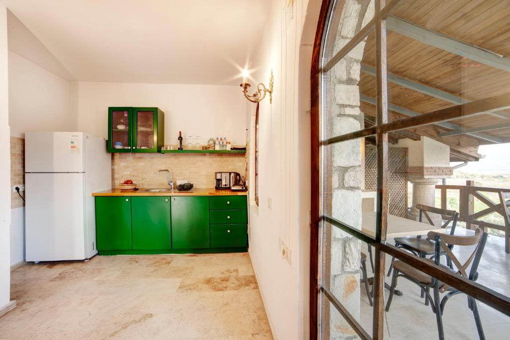 VINIFERA VINEYARDS HOTEL - 17