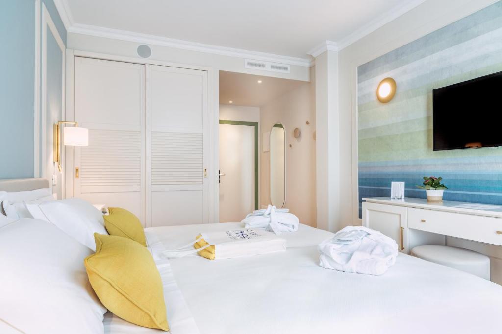Sky Pool Hotel Sole Garda - Double Or Twin Room With Balcony