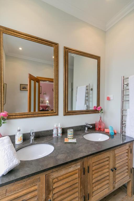 Betty's Boutique Hotel - La Suite Rosa
