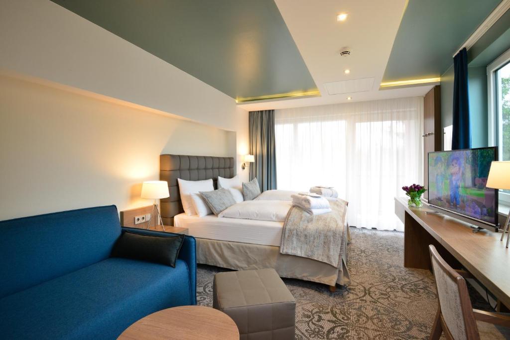Parkhotel Residenz - Premium Apartment With Partial Sea View