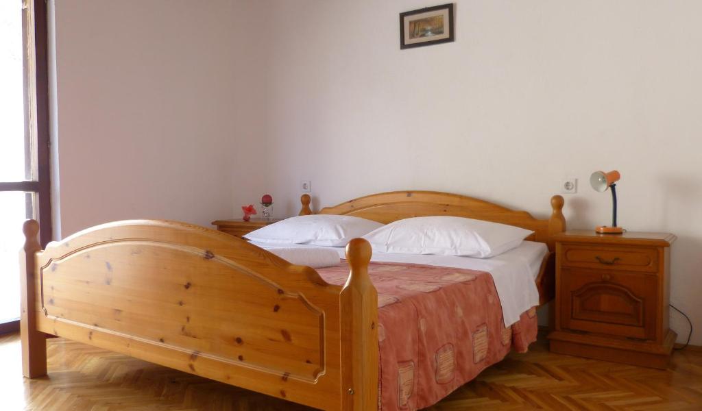 Posteľ alebo postele v izbe v ubytovaní Top floor panorama Stanici
