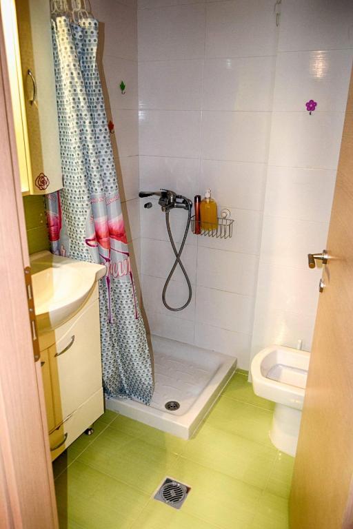 Koupelna v ubytování CENTRAL guest room