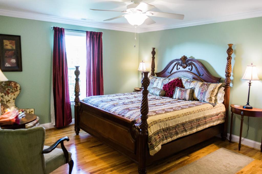A Mighty Oak B&B - 