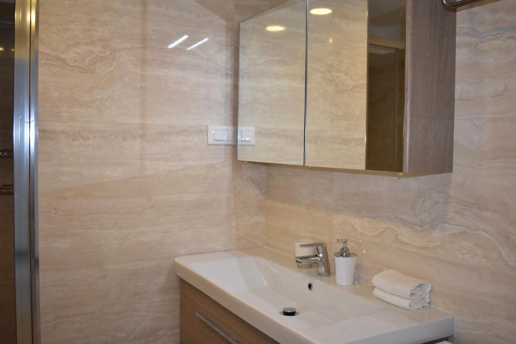 Kúpeľňa v ubytovaní Marlin Apartments
