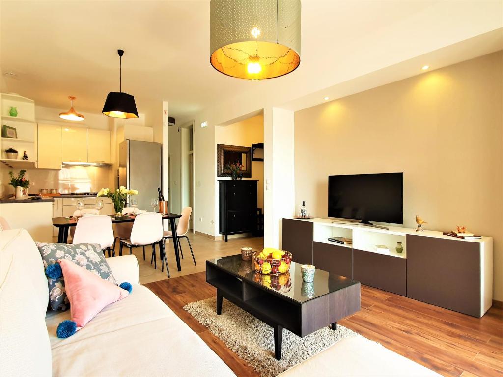 Kuchyňa alebo kuchynka v ubytovaní Hygge Apartments top location Kaštel Lukšić / Split