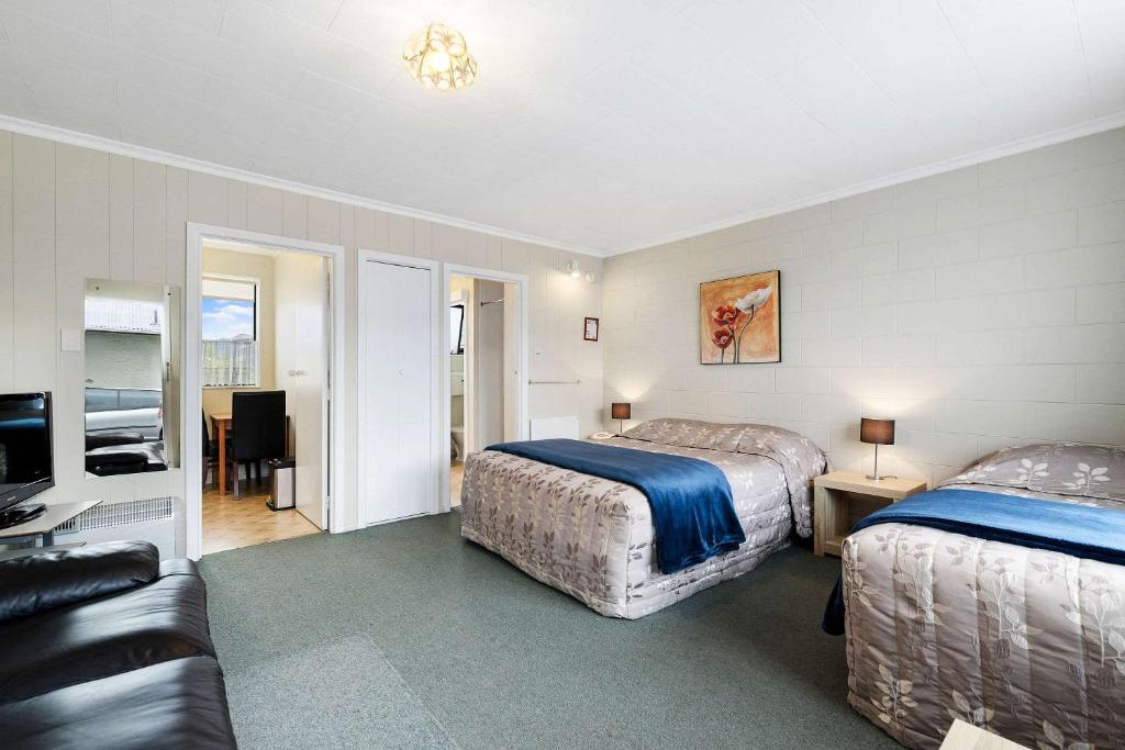 Econo Lodge Canterbury Court Motel - Resim 6