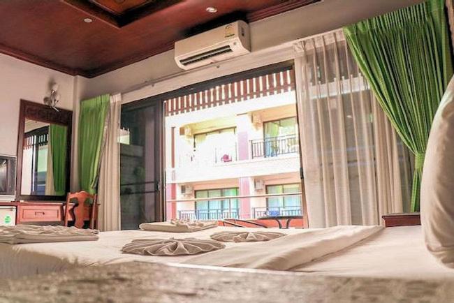 
Deluxe Double Room with Balcony
