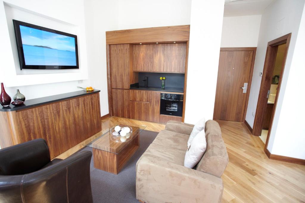 Presidential Apartments Kensington - Deluxe Studio