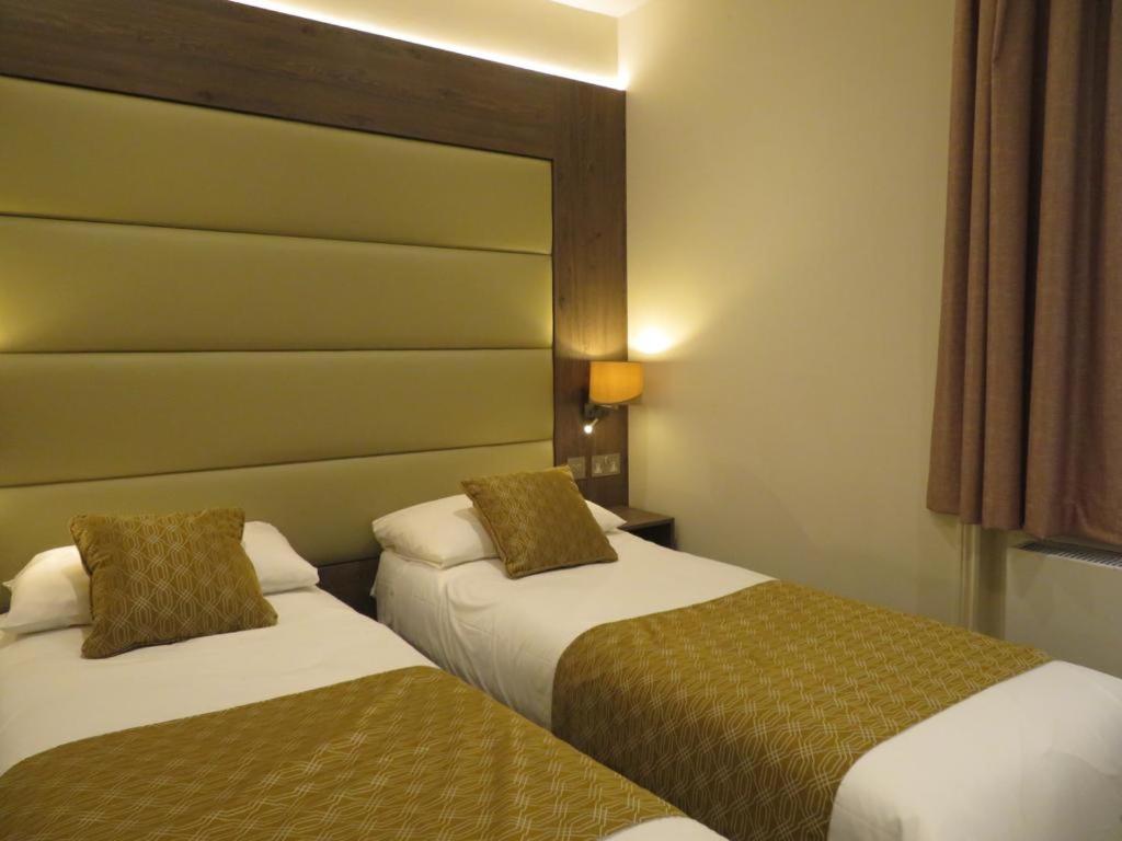 Glendale Hyde Park Hotel - Resim 20