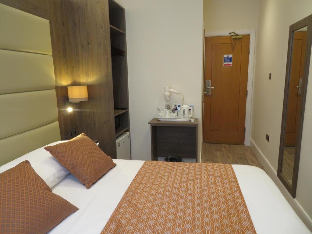 Glendale Hyde Park Hotel - Resim 28