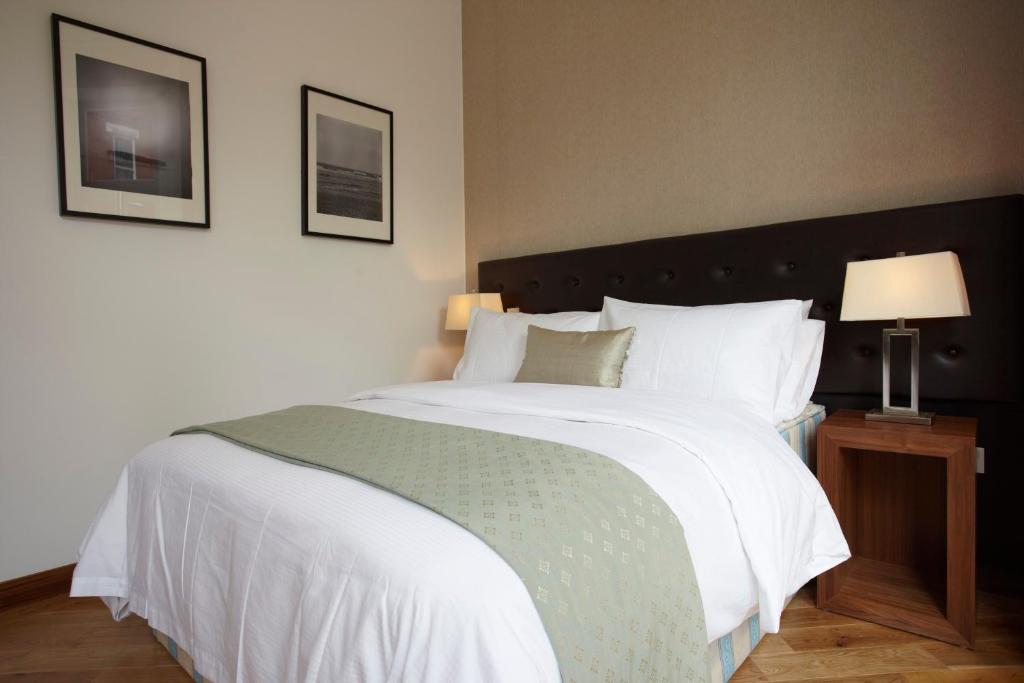 Presidential Apartments Kensington - Executive Suite