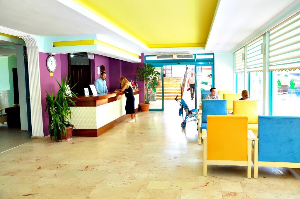 Hosté ubytování Cinar Family Suite Hotel Side