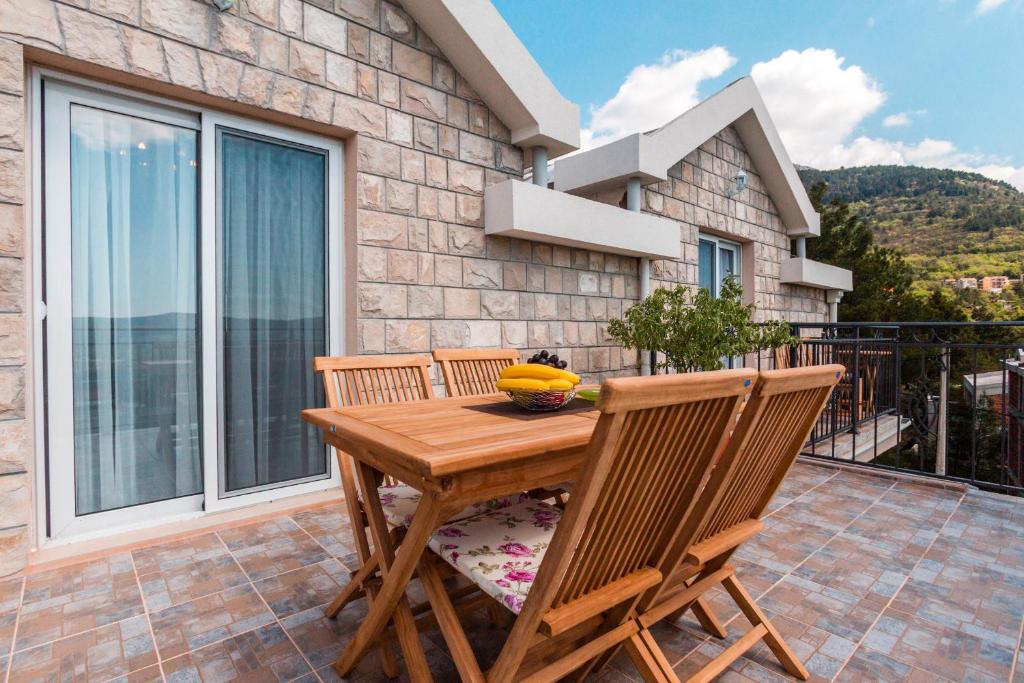 Sunny Nest Apartments - 18