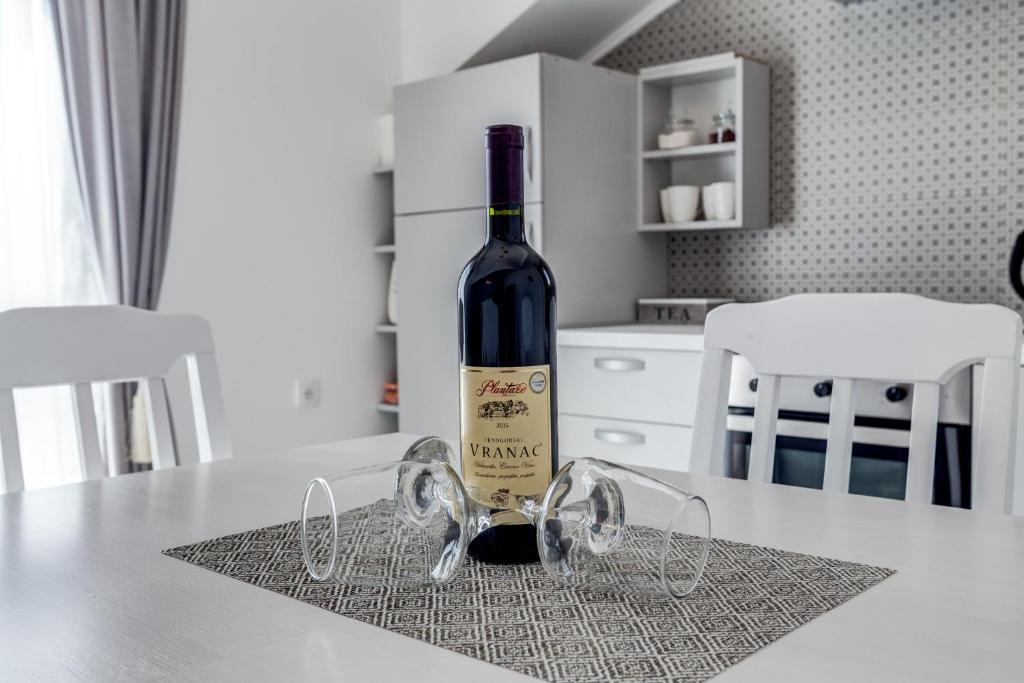 Sunny Nest Apartments - 13