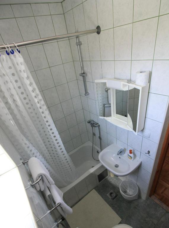 Koupelna v ubytování House Milan