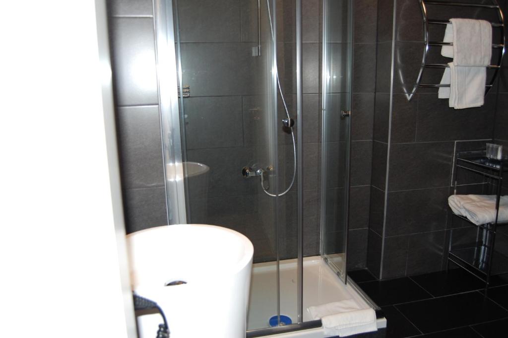 Koupelna v ubytování Apollo Hotel Vienna