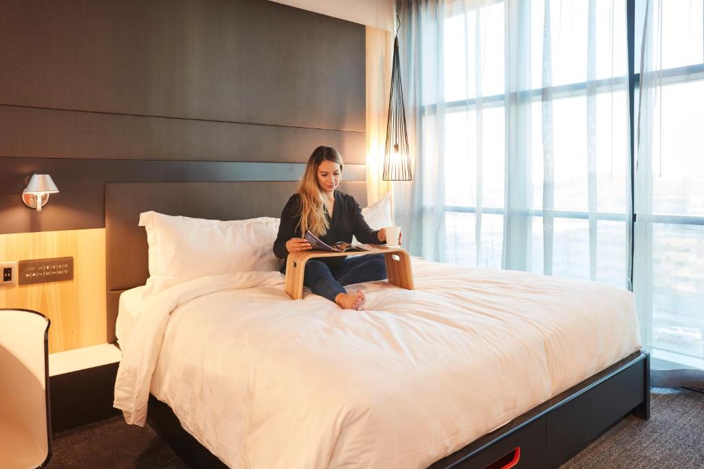 Alt Hotel Calgary East Village - Resim 36