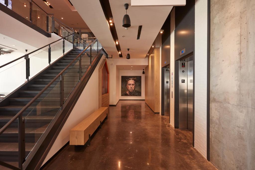 Alt Hotel Calgary East Village - Resim 12