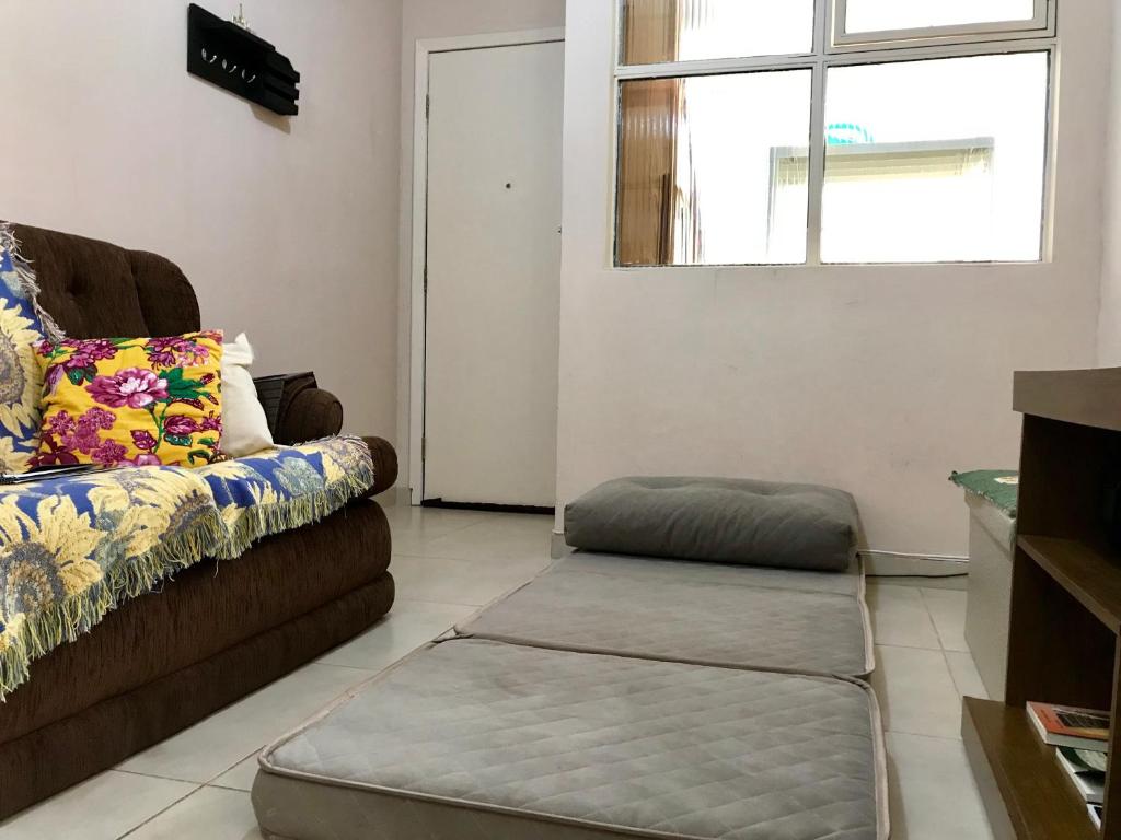  Apt 2 quartos. TV a cabo e Netflix. Próximo à UFV