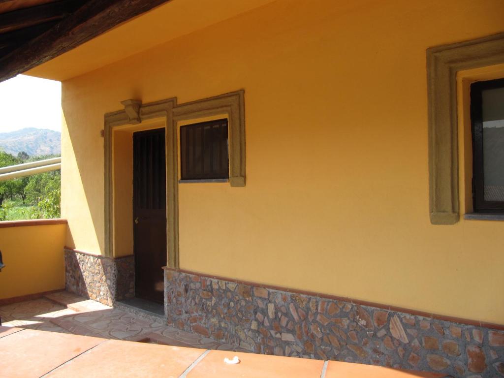 Fotografia z galérie ubytovania Agriturismo Ghiritina v destinácii Francavilla di Sicilia