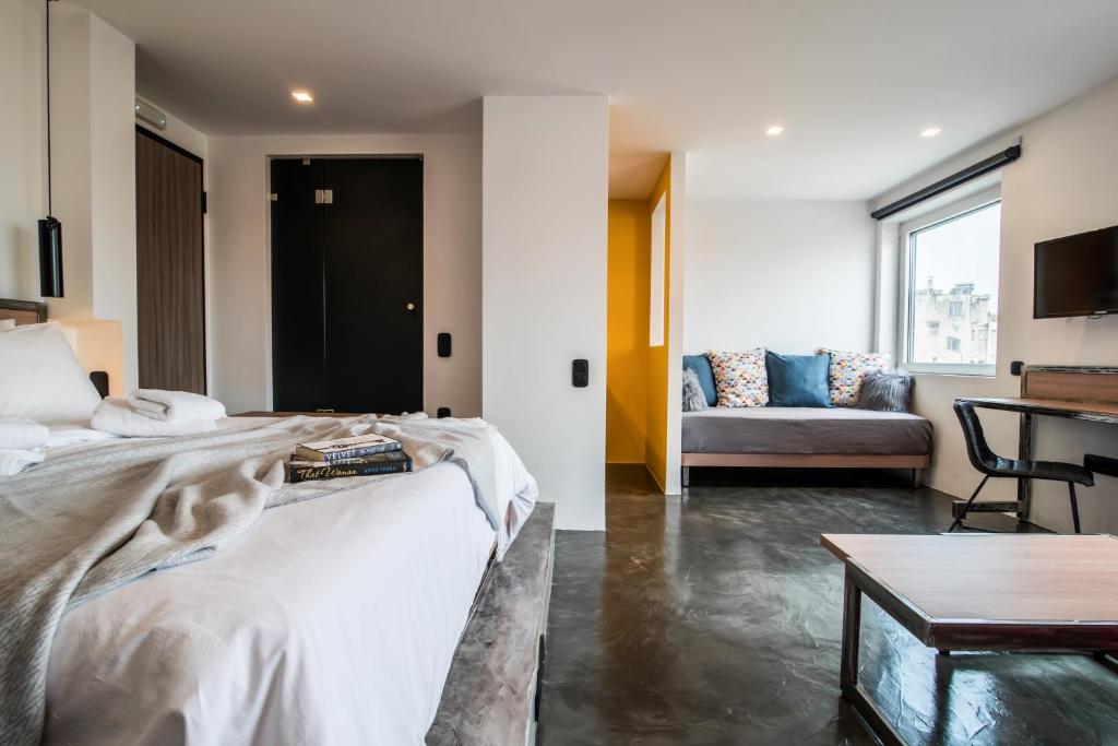 AthinA STREETAPARTMENTS - Resim 44