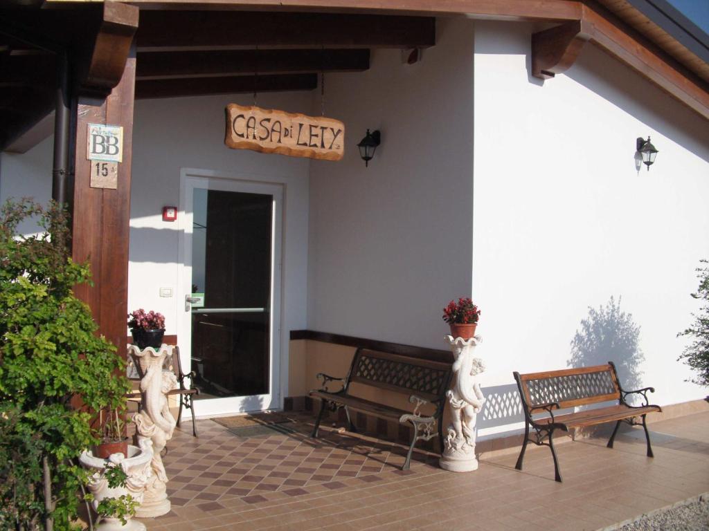 Budova, kde se bed and breakfast nachází