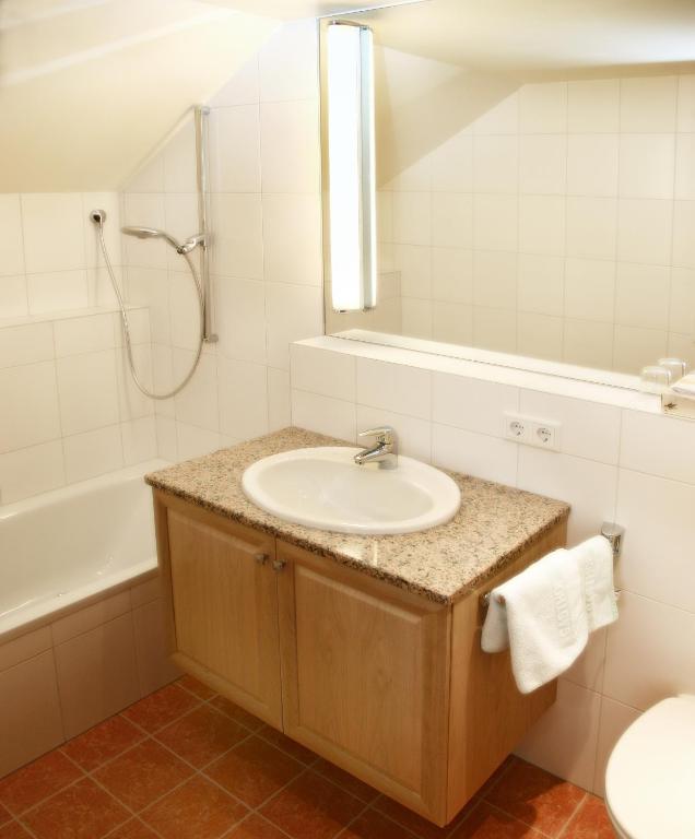 Hotel & Gasthof Fürberg - 14