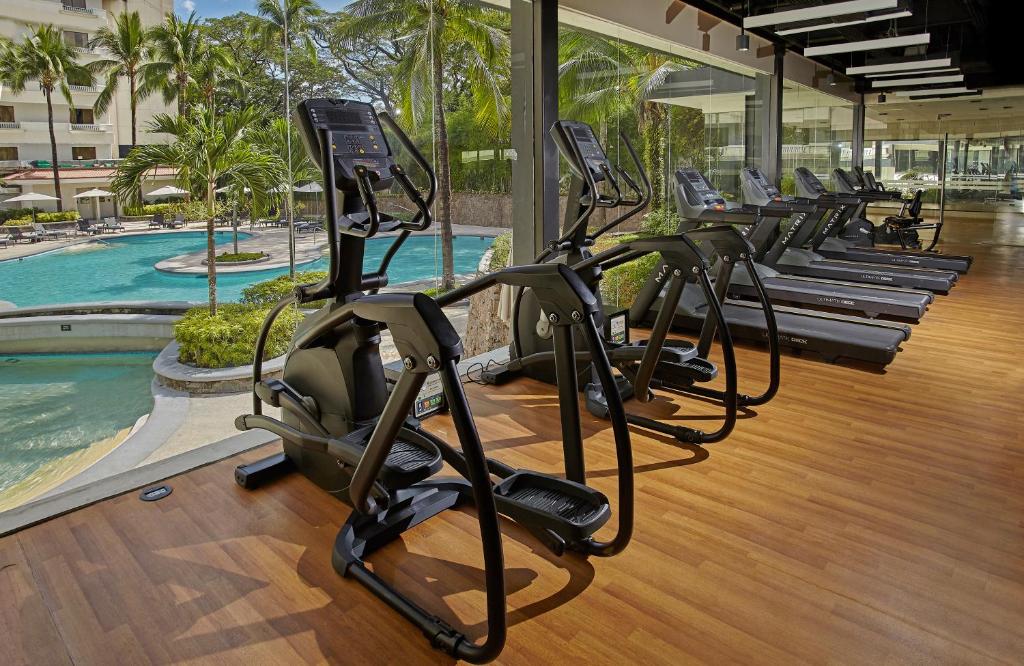 Fitness centrum a/nebo fitness zařízení v ubytování Quest Plus Conference Center, Clark