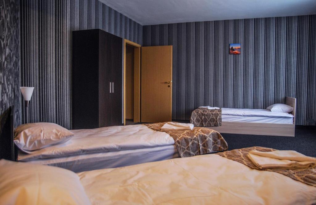 Elite Spetema Hotel - Triple Room With Balcony