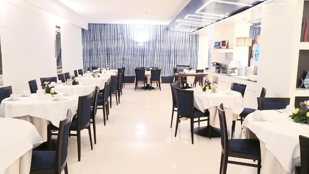 Ресторан / где поесть в Hotel La Meridiana
