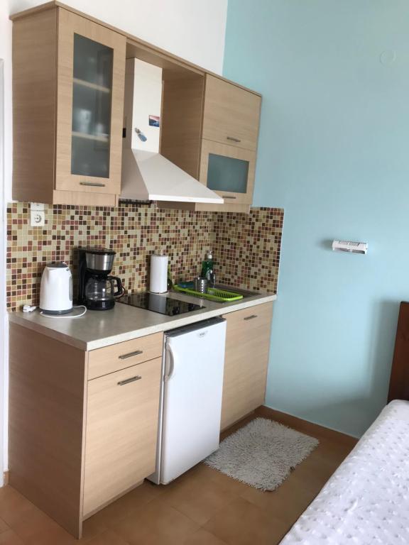 Crysalis Studios - Studio (2 Adults) - Seafront