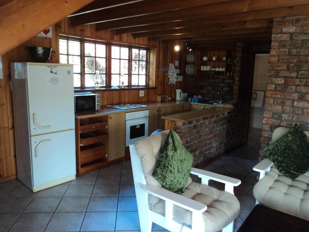 Myoli Beach Lodge - Image 32