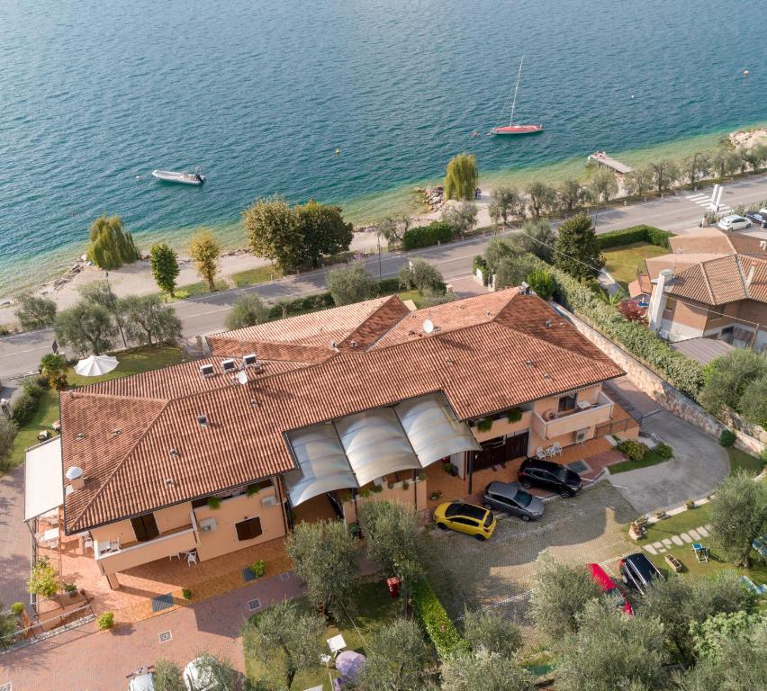 Příroda nedaleko aparthotelu