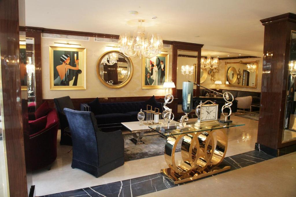 Posezení v ubytování Grand Concerto Hotel