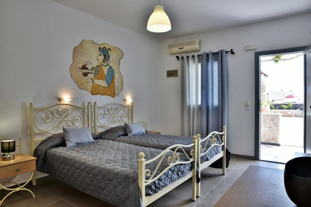 Twin Room with Pool View