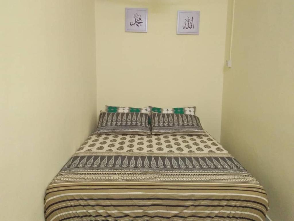 Homestay / Roomstay Muslim Budget Tanjung Malim - Maison De Deux Chambres