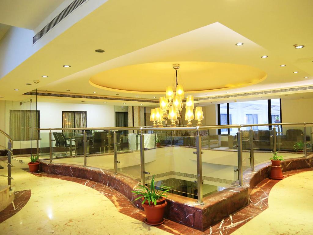 Posezení v ubytování Anandha Inn Convention Centre and Suites