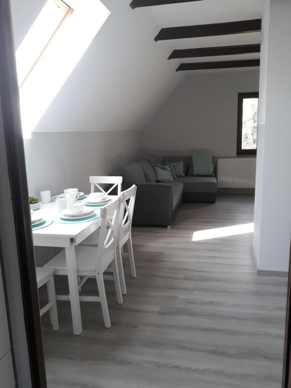 Noclegi Zielony Domek - Housity