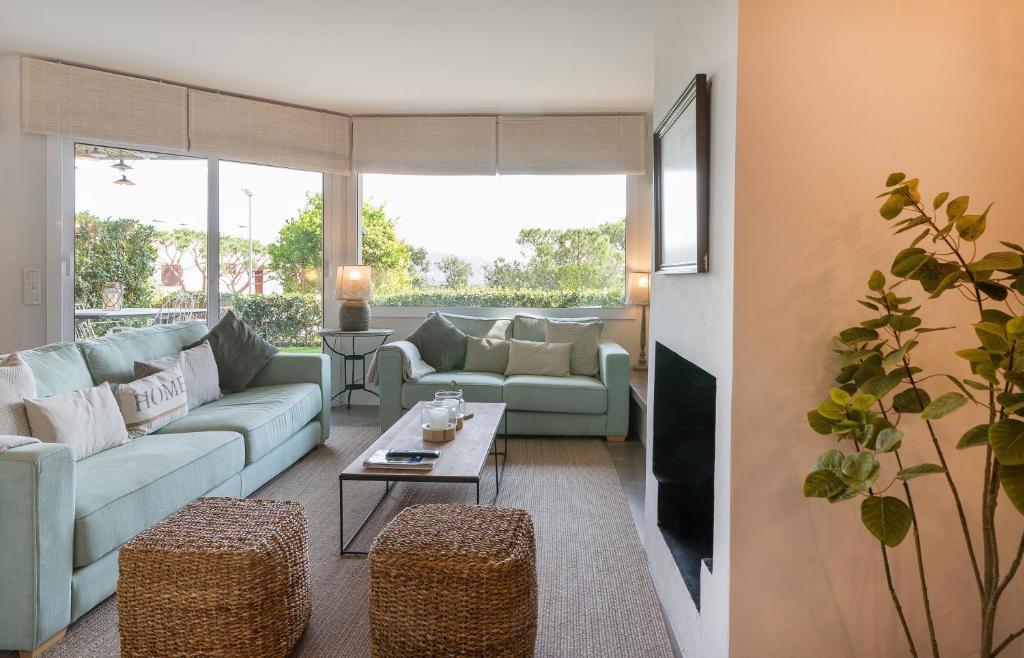 Posezení v ubytování Bell Mar - Despierta con la brisa marina en este apartamento de la Costa Brava