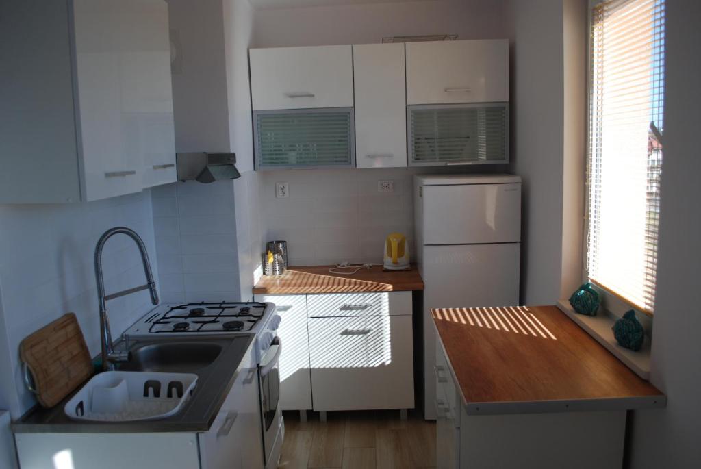 Kuchyňa alebo kuchynka v ubytovaní Apartament Morski