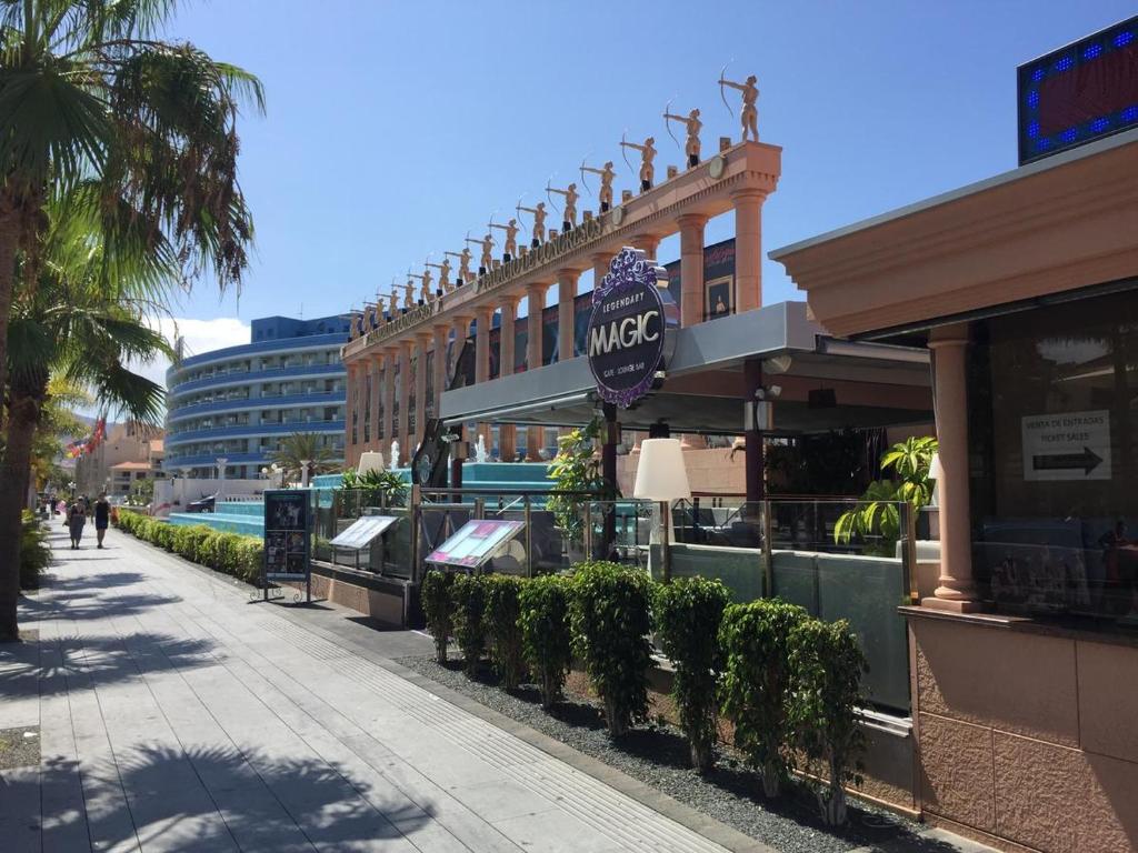 The building in which Az apartmant is located