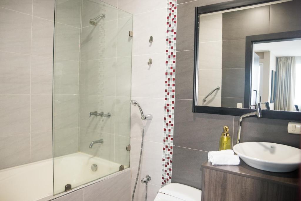 Koupelna v ubytování Hotel Perla Spondylus