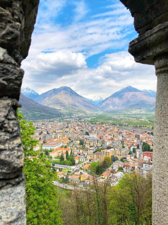 Fotografia z galérie ubytovania Casa del pettirosso v destinácii Domodossola