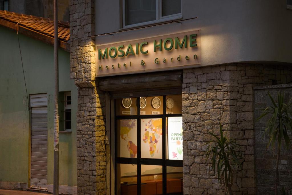 Foto dalla galleria di Mosaic Home a Tirana