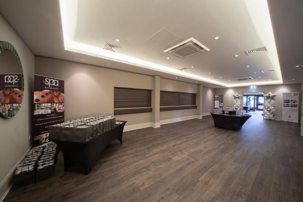 Barnham Broom Hotel, Golf & Spa - Resim 32