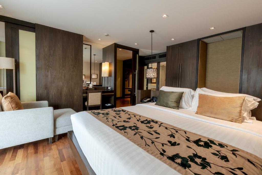 
Suite with City View
